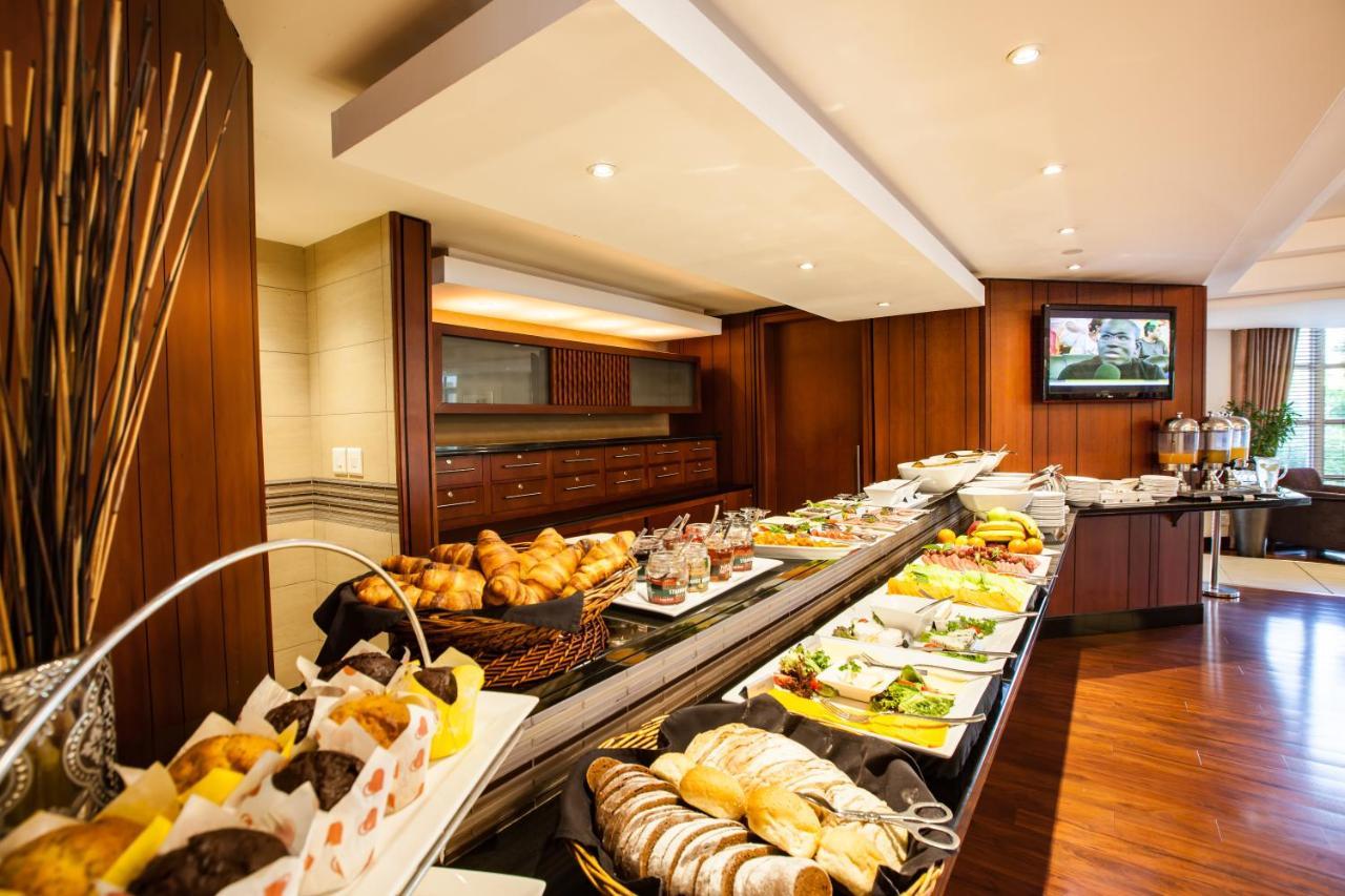City Lodge Hotel Pinelands Cidade Do Cabo Exterior foto