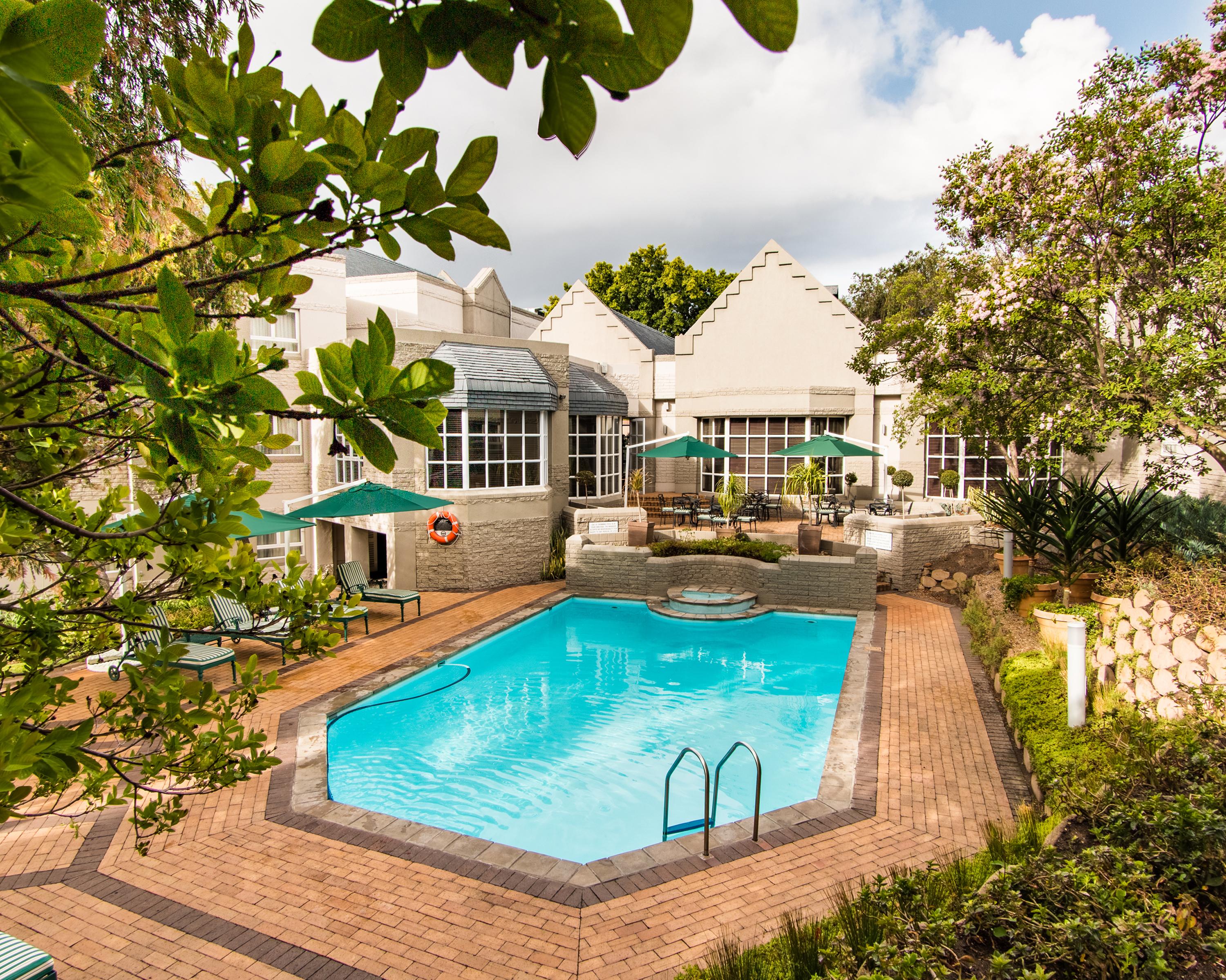 City Lodge Hotel Pinelands Cidade Do Cabo Exterior foto